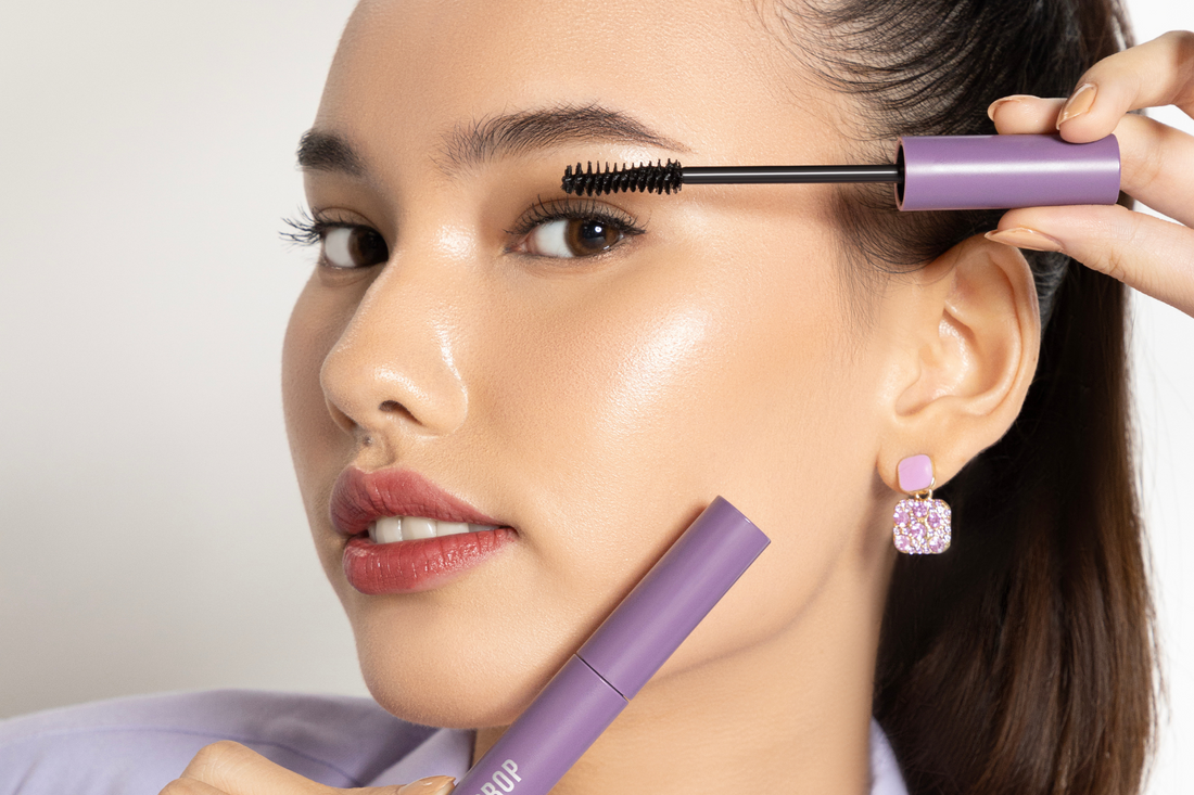 4 Produk Makeup Yang Sering Jadi Essentials Buat Touch Up